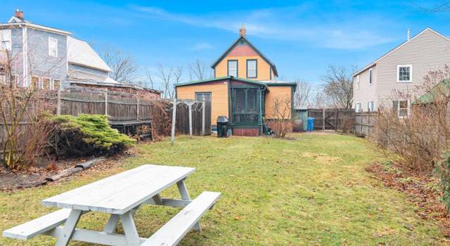 Photo of 73 Manhattan Dr, Burlington, VT 05401