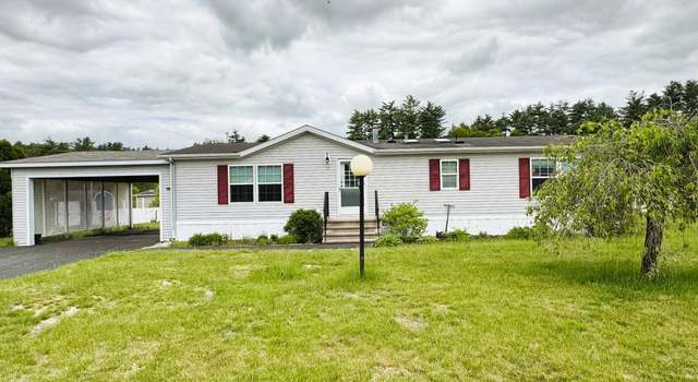 Photo of 13 Birch St, Epsom, NH 03234