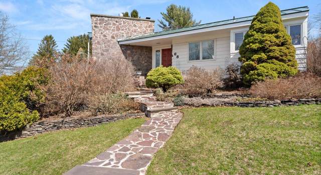 Photo of 68 Ledge Rd, Burlington, VT 05401