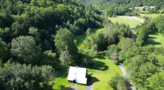 Photo of 13 Moxley Rd, Chelsea, VT 05038