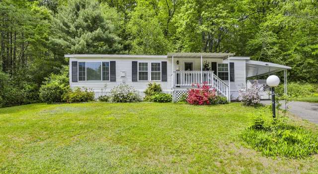 Photo of 44 Zachary Dr, Hooksett, NH 03106