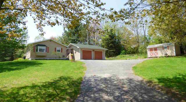 Photo of 752 Cochran Rd, Morrisville, VT 05661