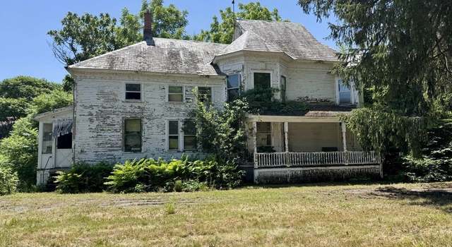 Photo of 57 College St, Poultney, VT 05764