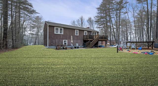 Photo of 5 Walnut Hill Dr, Raymond, NH 03077