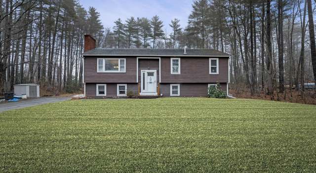 Photo of 5 Walnut Hill Dr, Raymond, NH 03077
