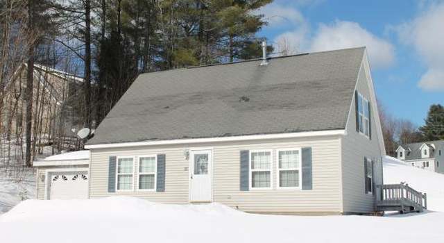 Photo of 296 Ashford Ln, Waterbury, VT 05676
