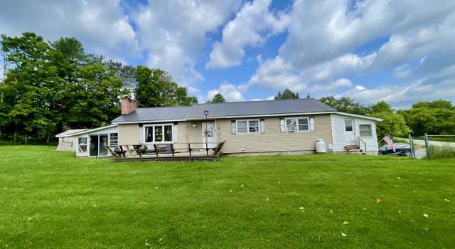 Photo of 169 Mountain View Ave, Lyndon, VT 05851