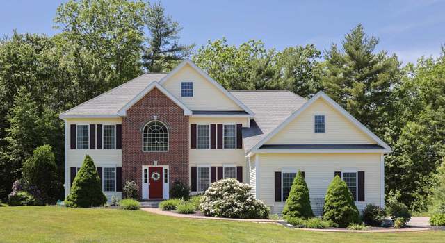 Photo of 7 Adella Dr, Nashua, NH 03063