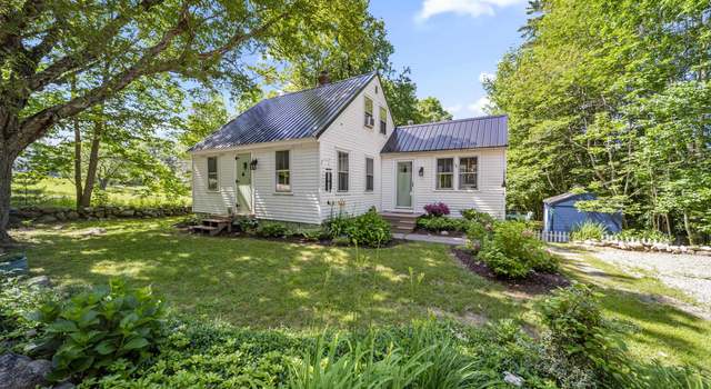 Photo of 585 Governor Wentworth Hwy, Wolfeboro, NH 03894