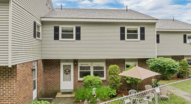 Photo of 139 S Main St #12, Laconia, NH 03246
