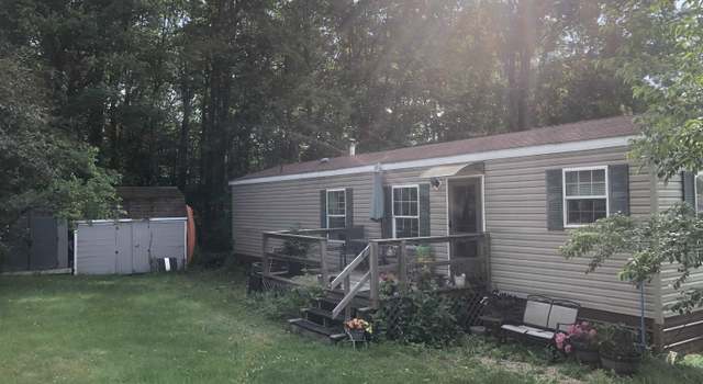 Photo of 18 Breezy Acres Mobile Home Park, Epsom, NH 03234