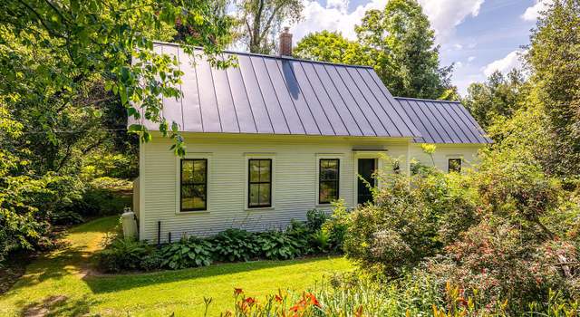 Photo of 13 Golf Ave, Woodstock, VT 05091