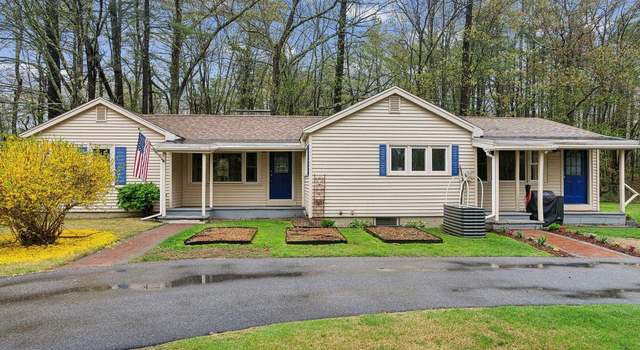 Photo of 29 Pine St, Rollinsford, NH 03869
