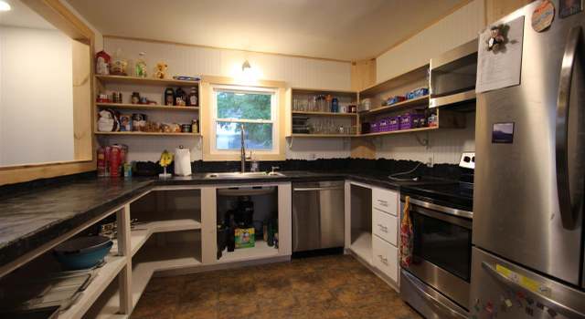 Photo of 15 Grandview Ave, Barre, VT 05641