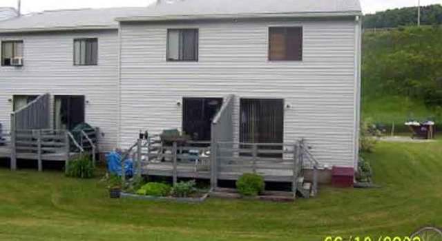 Photo of 27 HUNTINGTON Pl #27, Waterbury Village Historic District, VT 05676