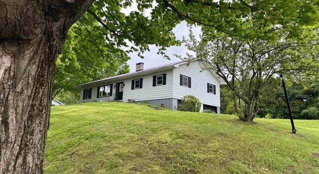 Photo of 213 Scottsdale Rd, Newport City, VT 05855