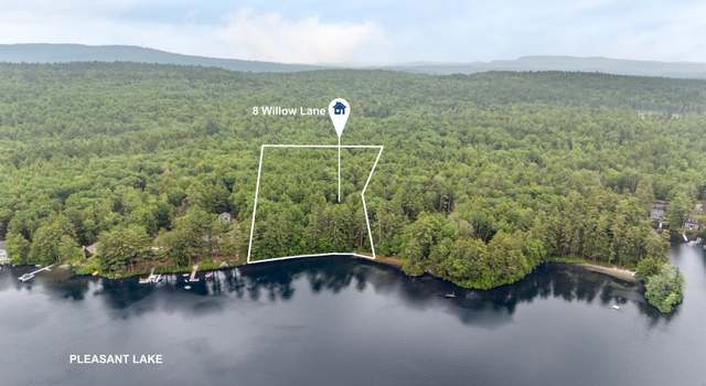 Photo of 8 Willow Ln, Deerfield, NH 03037