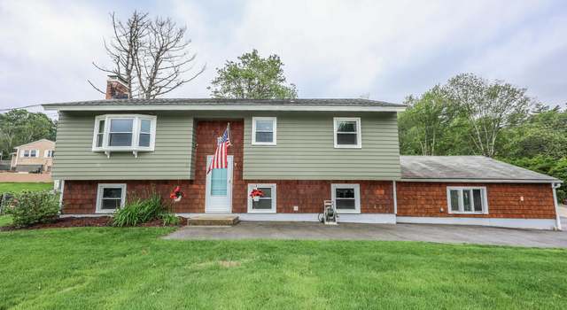 Photo of 15 Pine St, Hooksett, NH 03106