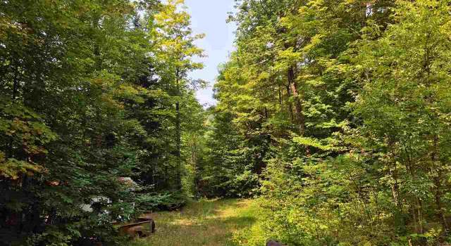 Photo of 652 Rake Factory Rd, Barnet, VT 05821