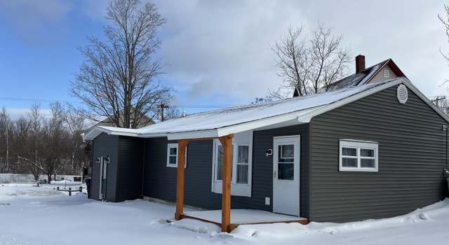 Photo of 80 School St, Troy, VT 05859