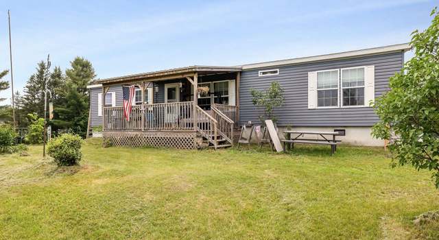 Photo of 201 Murray Ave, Milton, VT 05468