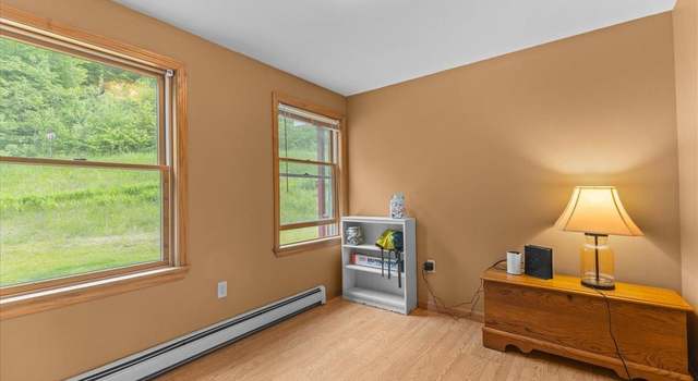 Photo of 354 Falls Bridge Rd, Williamstown, VT 05679