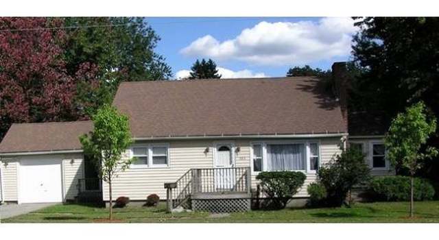 Photo of 385 Mammoth Rd, Manchester, NH 03109