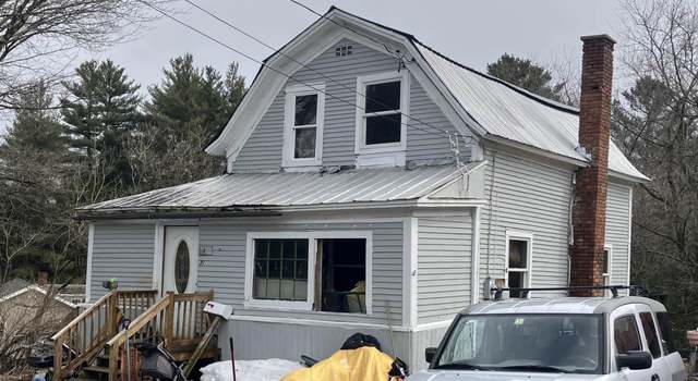 Photo of 71 Woodbury St, Hardwick, VT 05843