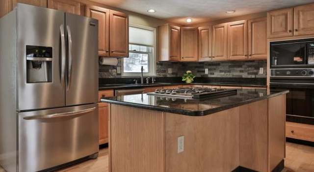 Photo of 42 Dahl Rd, Merrimack, NH 03054