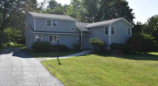 Photo of 30 Thornton St, Derry, NH 03038
