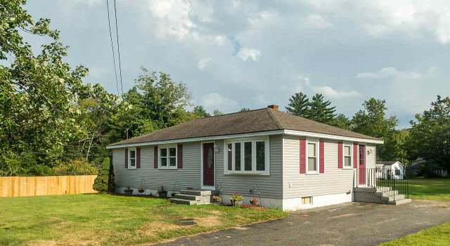 Photo of 383 Wadleigh Falls Rd, Newmarket, NH 03857