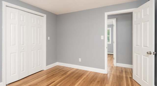 Photo of 383 Wadleigh Falls Rd, Newmarket, NH 03857