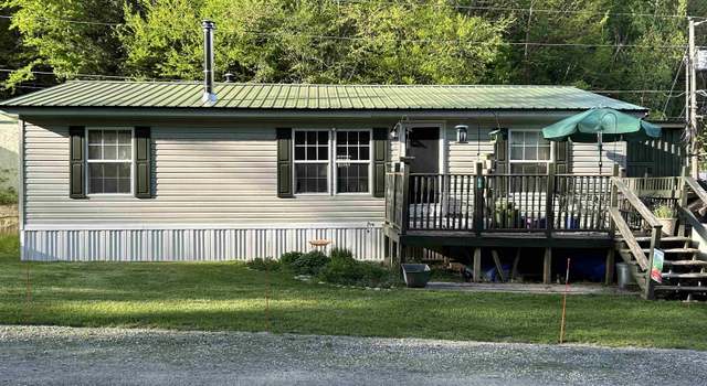 Photo of 66 Elm Ln, Starksboro, VT 05487