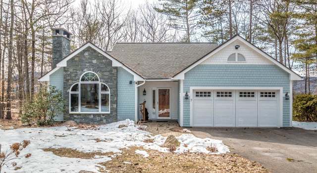 Photo of 7 Skiers Ln, Conway, NH 03860