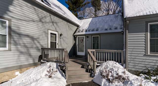 Photo of 75 Glengarry Dr, Stratham, NH 03885
