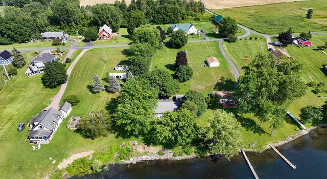 Photo of 33 Heron Ridge Rd, South Hero, VT 05486