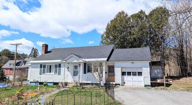 Photo of 127 Pleasant St, Littleton, NH 03561