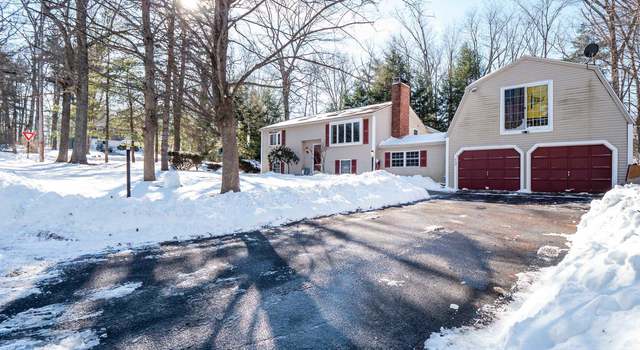 Photo of 13 Robin Rd, Derry, NH 03038