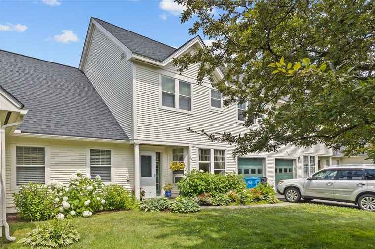 Photo of 30 Eastman Farm Rd #30 Burlington, VT 05408