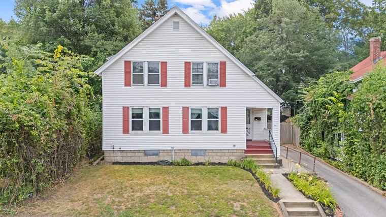 Photo of 591 Lake Ave Manchester, NH 03103