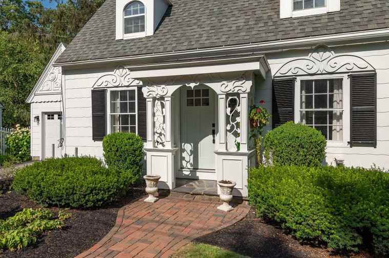 Photo of 51 Pinehurst Rd Portsmouth, NH 03801