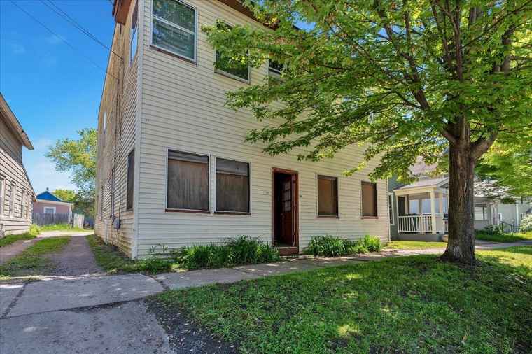 Photo of 174-176 N Champlain St Burlington, VT 05401