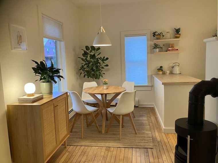 Photo of 72 Lakeview Ter Unit B Burlington, VT 05401
