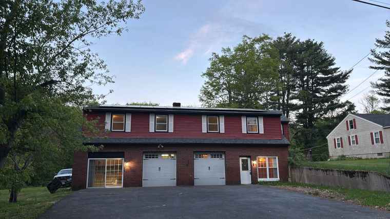 Photo of 7 Pond Rd Derry, NH 03038