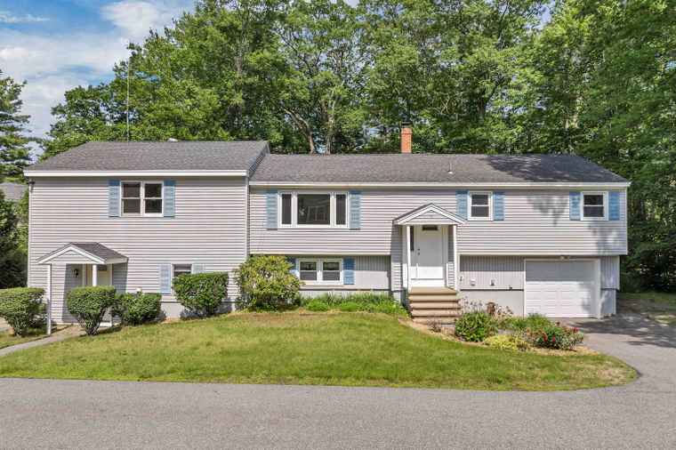Photo of 66 Millville St Salem, NH 03079