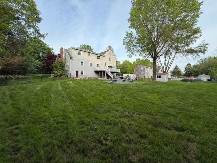 Photo of 76 Wheeler Ave Salem, NH 03079