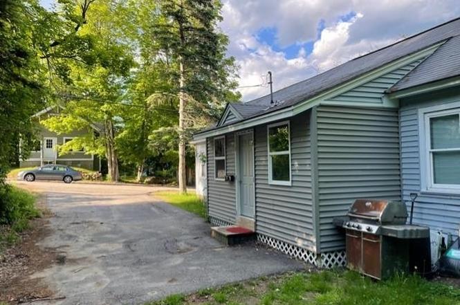 37 Pleasant St, Plymouth, NH 03264 | MLS# 4864476 | Redfin