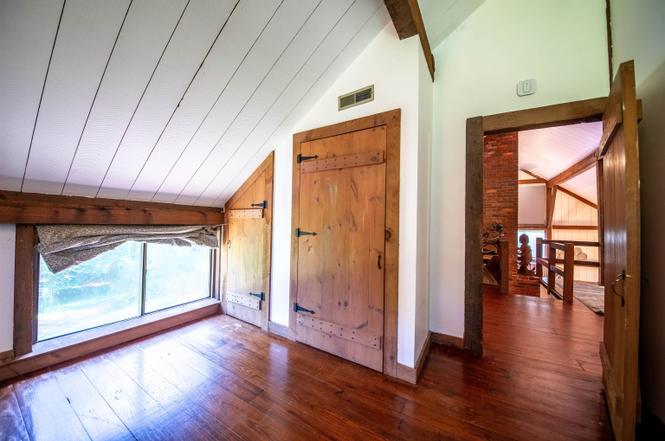 649 Spencer Hollow Rd