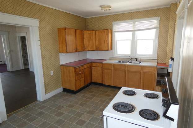 52 Allen St Rutland City Vt 05701 Mls 4854225 Redfin