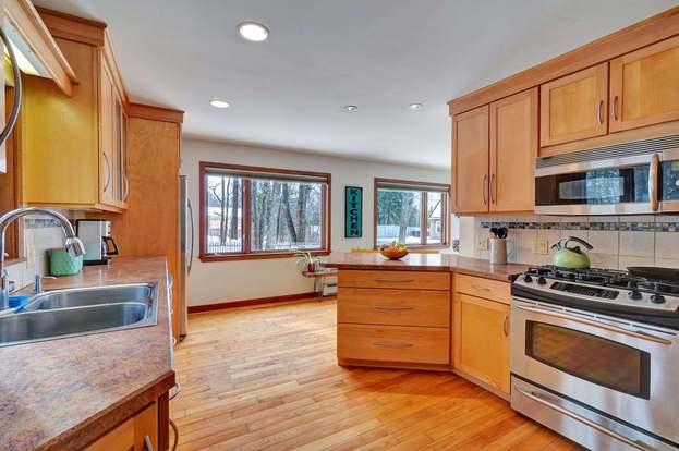 39 Woods End Dr Essex Vt Mls Redfin 39 Woods End Dr Essex Vt Mls Redfin